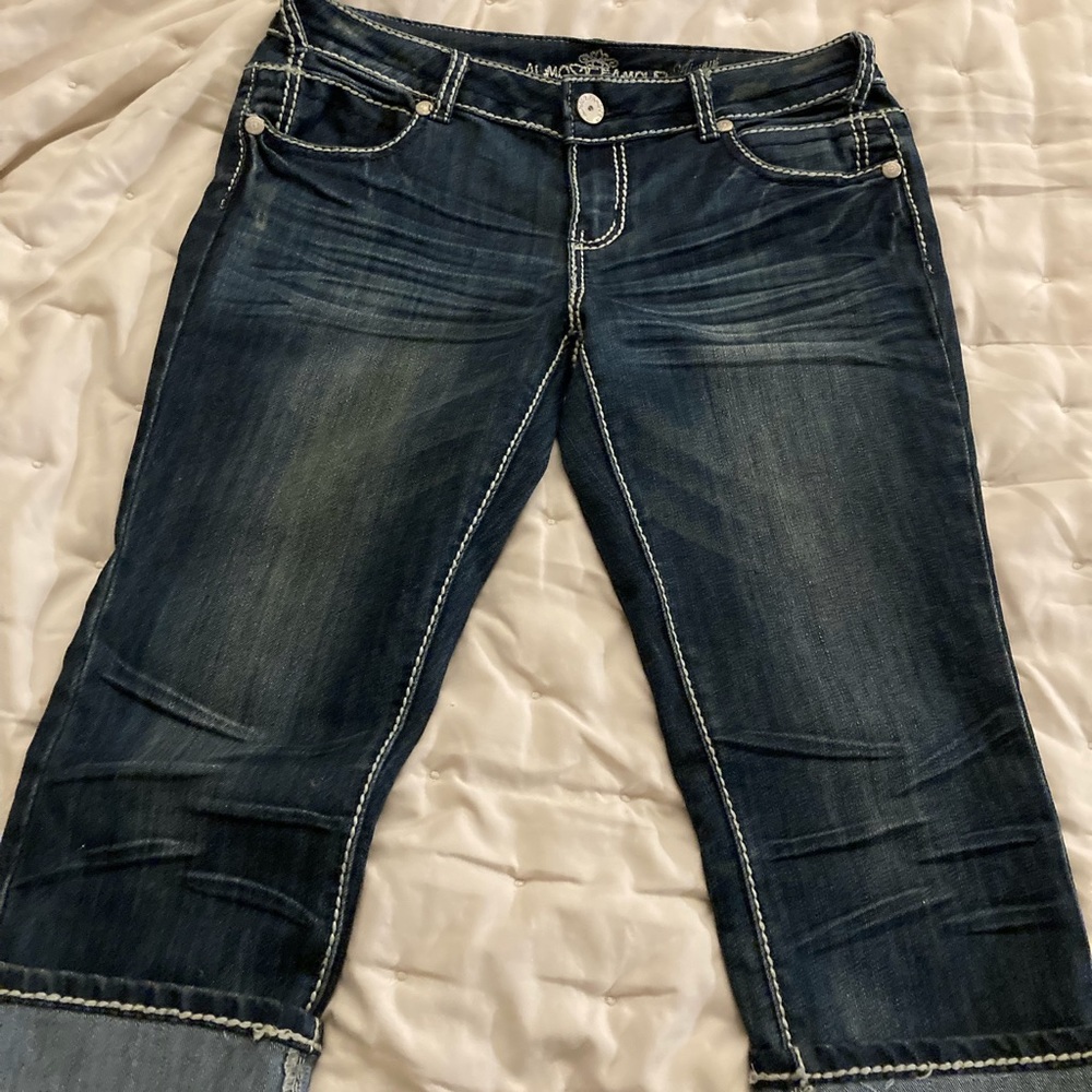 Almost Famous Crop jeans